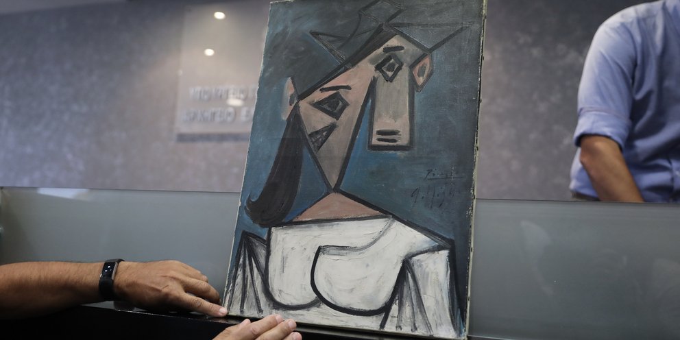 Η Υπουργός που «έριξε» τον Πικάσο